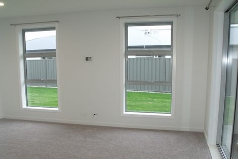 Photo of property in 19 Ruahine Road, Poraiti, Napier, 4112