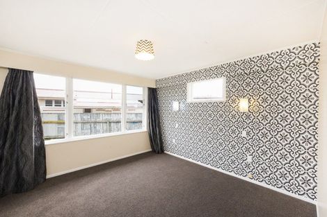 Photo of property in 27 Newbury Street, Awapuni, Palmerston North, 4412