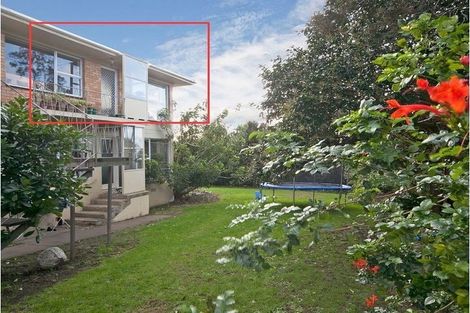 Photo of property in 10/14 Seaview Terrace, Mount Albert, Auckland, 1025