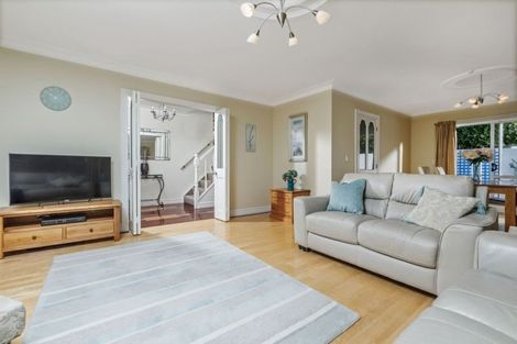 Photo of property in 1/26 Esmonde Road, Takapuna, Auckland, 0622