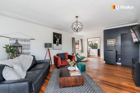 Photo of property in 43 Duckworth Street, Andersons Bay, Dunedin, 9013