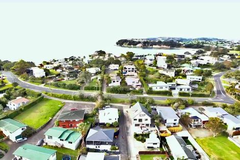 Photo of property in 2/287 Vipond Road, Stanmore Bay, Whangaparaoa, 0932