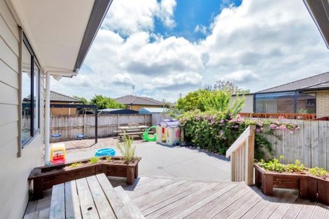 Photo of property in 38 Raabia Close, Parakai, 0830