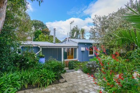 Photo of property in 331 Clifton Road, Te Awanga, 4102