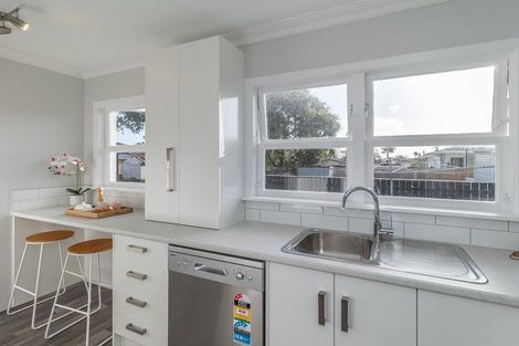 Photo of property in 2a Matai Street, Levin, 5510