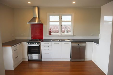 Photo of property in 2 Owens Terrace, Upper Riccarton, Christchurch, 8041