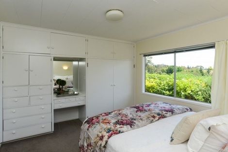 Photo of property in 16 Selwyn Road, Havelock North, 4130