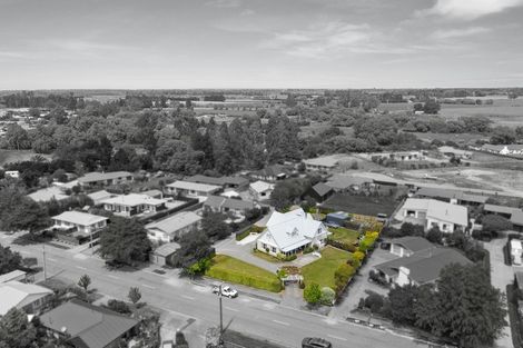 Photo of property in 21 Bank Street, Amberley, 7410