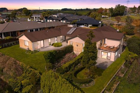 Photo of property in 5b Tupuhi Place, Highlands Park, New Plymouth, 4312