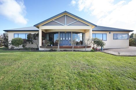 Photo of property in 3 Hillview Place, Feilding, 4702