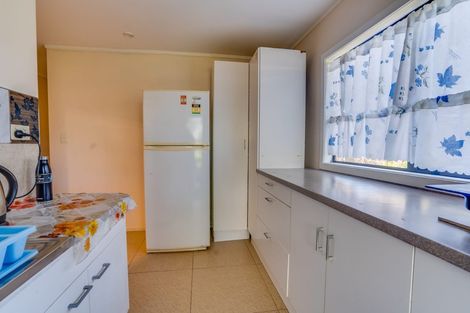 Photo of property in 15 Camden Place, Papatoetoe, Auckland, 2025