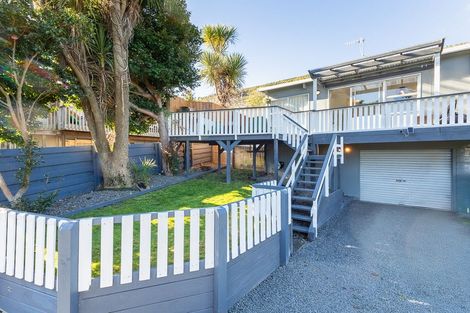 Photo of property in 99a Ruahine Street, Paraparaumu, 5032
