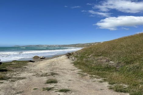 Photo of property in 23 Netherton Road, Omakere, 4271