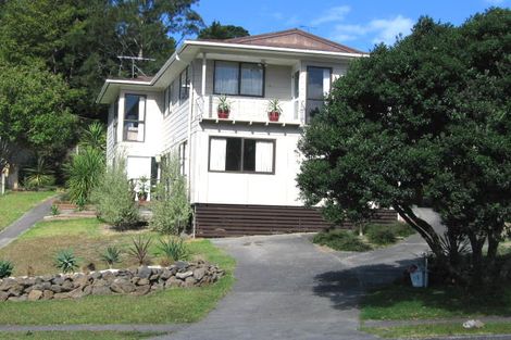 Photo of property in 91 Oaktree Avenue, Browns Bay, Auckland, 0630