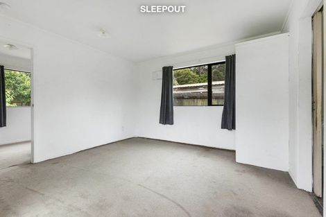 Photo of property in 15 Rice Crescent, Papakura, 2110