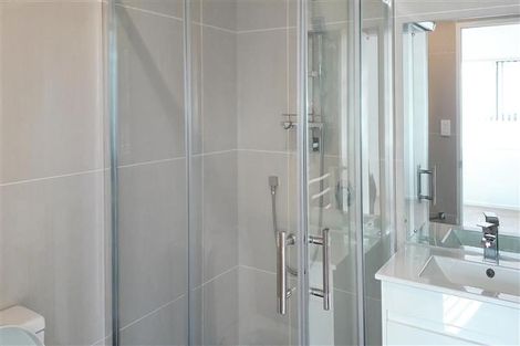 Photo of property in 63a Archibald Road, Kelston, Auckland, 0602