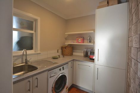 Photo of property in 10 Hilltop Road, Parkvale, Tauranga, 3112