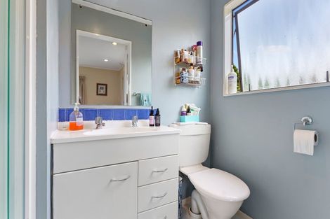 Photo of property in 128 Rahui Road, Otaki, 5512