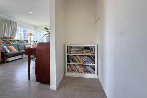 Photo of property in 1/41 Anzac Street, Takapuna, Auckland, 0622