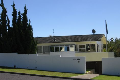 Photo of property in 1/78 Castor Bay Road, Castor Bay, Auckland, 0620