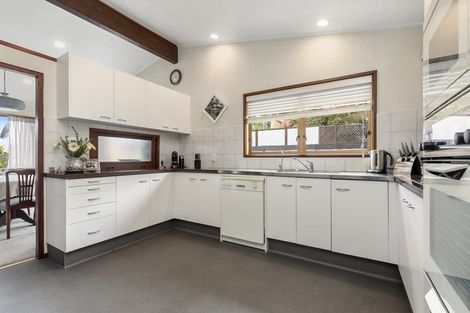 Photo of property in 94 Manuwai Drive, Matua, Tauranga, 3110