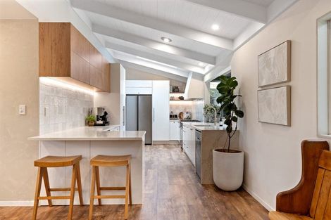 Photo of property in 35 Cloverfields Drive, Waimauku, 0812