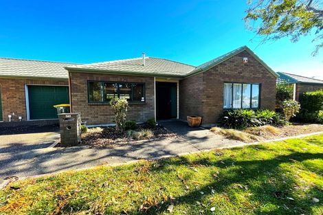 Photo of property in 4 Craiburn Street, Ranui, Auckland, 0612