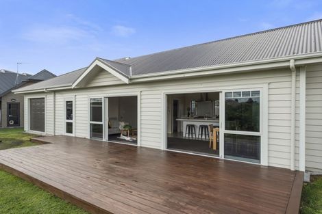 Photo of property in 162 Saint James Drive, Huntington, Hamilton, 3210