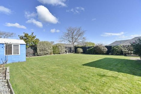 Photo of property in 39 Welsford Street, Woodend, 7610