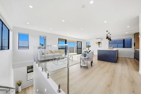 Photo of property in 39 Pinecrest Drive, Gulf Harbour, Whangaparaoa, 0930