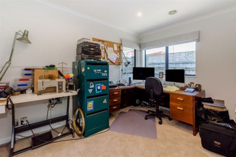 Photo of property in 44 Awatea Avenue, Paraparaumu, 5032