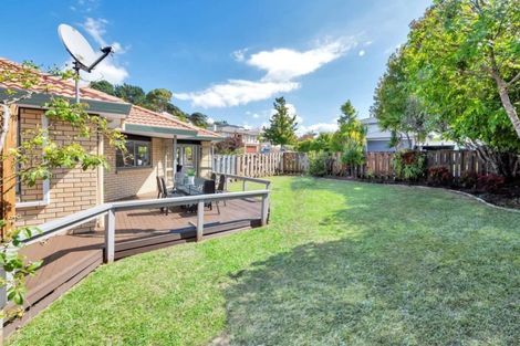 Photo of property in 20 Bushlands Park Drive, Albany, Auckland, 0632