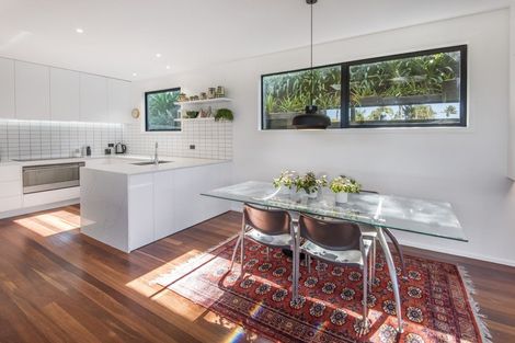 Photo of property in 12b Beaconsfield Street, Devonport, Auckland, 0624