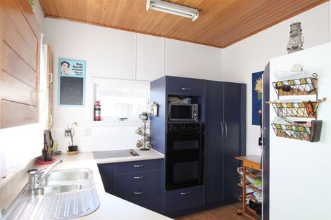 Photo of property in 176 Seaview Road, New Brighton, Christchurch, 8061