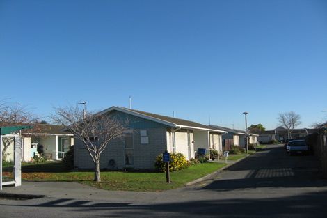 Photo of property in Fred Price Place, 15/76 Palmers Road, New Brighton, Christchurch, 8083
