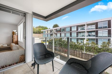 Photo of property in 206/25 Bute Road, Browns Bay, Auckland, 0630