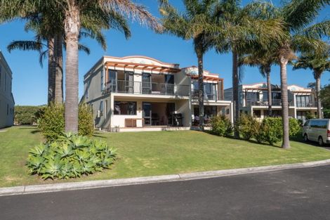 Photo of property in 4/12 Bayside Drive, Coopers Beach, 0420