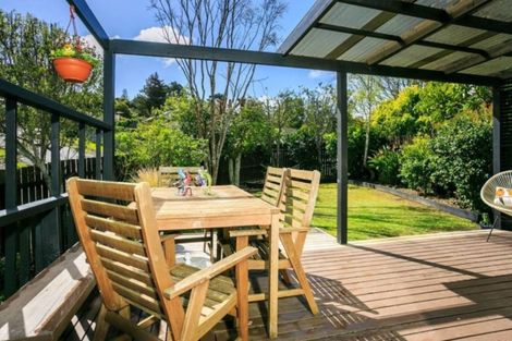 Photo of property in 2/7 Wilkinson Way, Browns Bay, Auckland, 0630