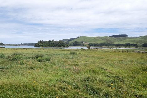 Photo of property in 97a Te Mahoe Road, Mokau, 4376