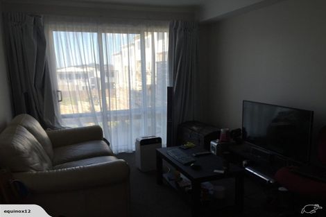 Photo of property in 5 Panakenake Way, Flat Bush, Auckland, 2019