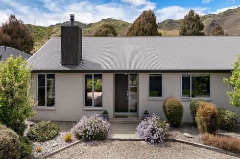 Photo of property in 33 Sunhaven Cove, Cromwell, 9310