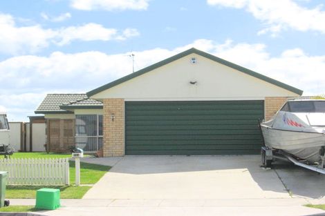 Photo of property in 781 Grenada Street, Papamoa Beach, Papamoa, 3118