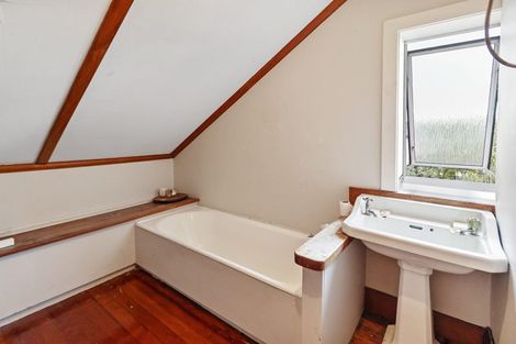 Photo of property in 18 Princes Street, Parkside, Timaru, 7910