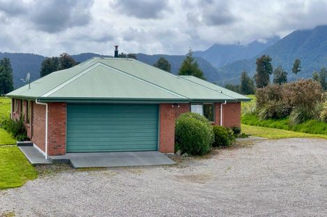Photo of property in 224 Cook Flat Road, Fox Glacier, 7886