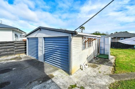 Photo of property in 6 Quintal Place, Papatoetoe, Auckland, 2025
