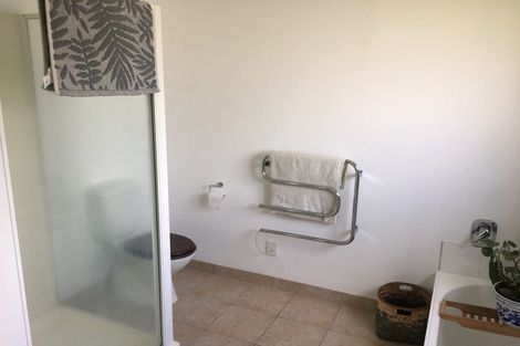 Photo of property in 5 Alfred Street, Northcote Point, Auckland, 0627