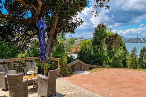 Photo of property in 6 Mollyhawk Place, Birkenhead, Auckland, 0626