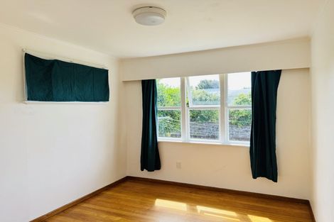 Photo of property in 81 Ennis Avenue, Pakuranga Heights, Auckland, 2010