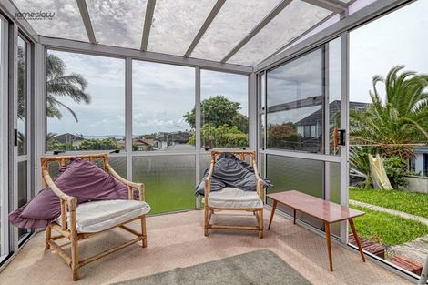 Photo of property in 182 Bucklands Beach Road, Bucklands Beach, Auckland, 2012