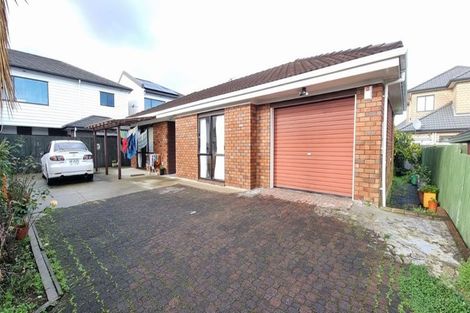 Photo of property in 2/19 Omagh Avenue, Papatoetoe, Auckland, 2025